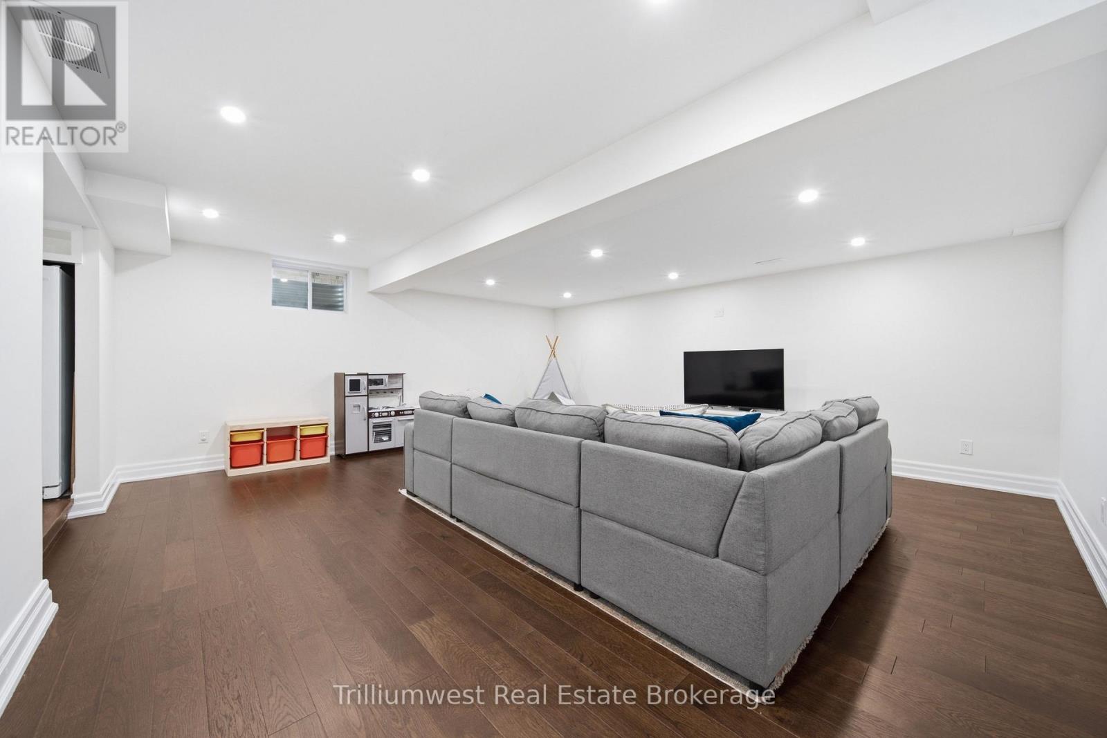 518 Brookmill Crescent, Waterloo, Ontario  N2V 2M1 - Photo 33 - X13595776