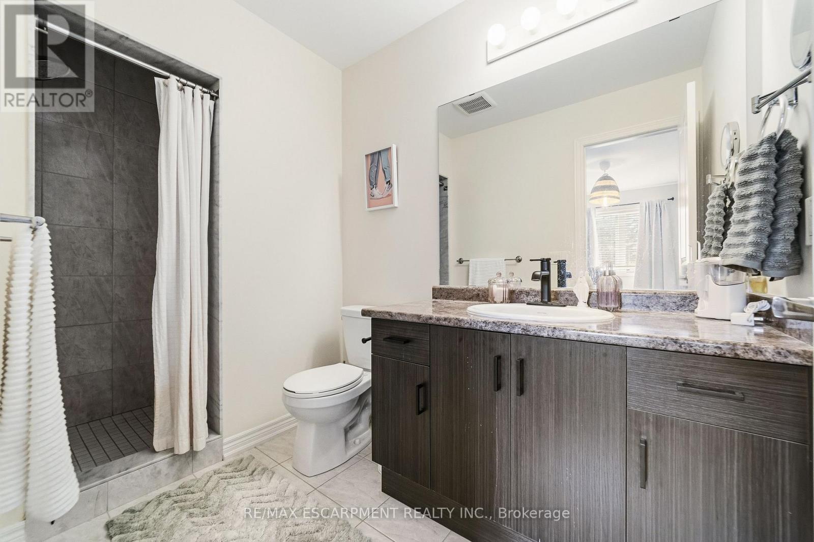 17 Southshore Crescent, Hamilton, Ontario  L8E 0J3 - Photo 14 - X13595758
