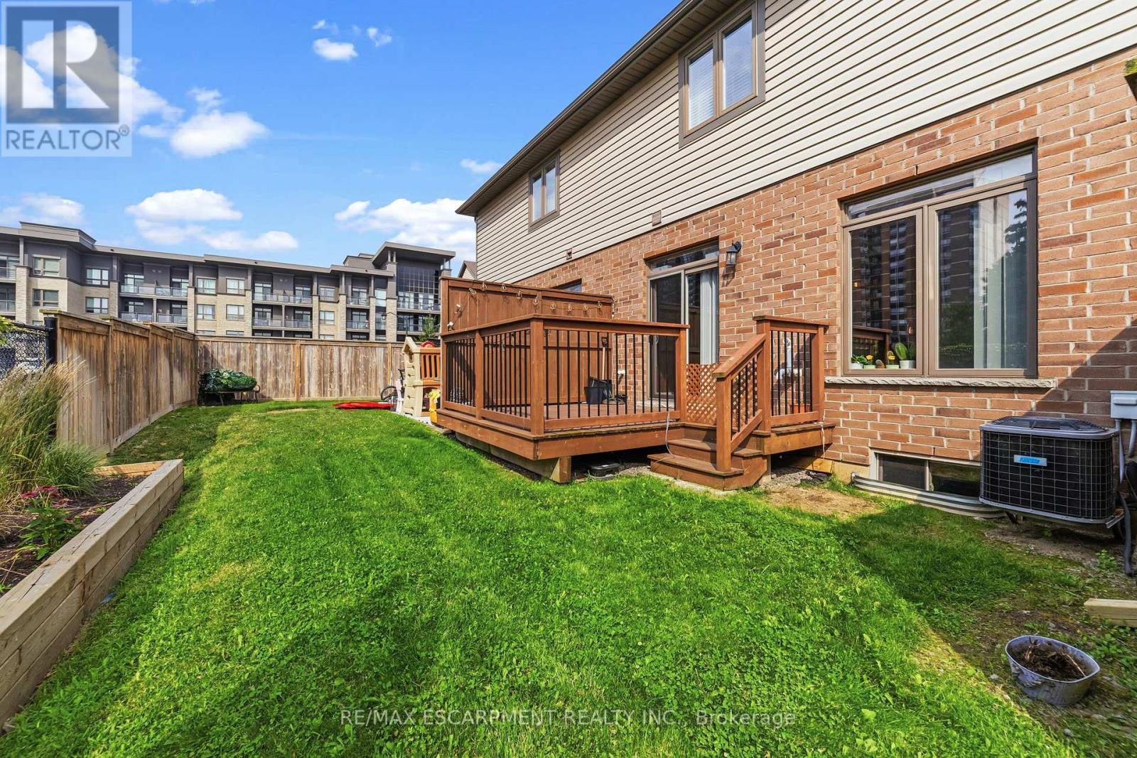 17 Southshore Crescent, Hamilton, Ontario  L8E 0J3 - Photo 20 - X13595758