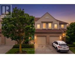 15 ROEHAMPTON CRESCENT, Guelph, Ontario