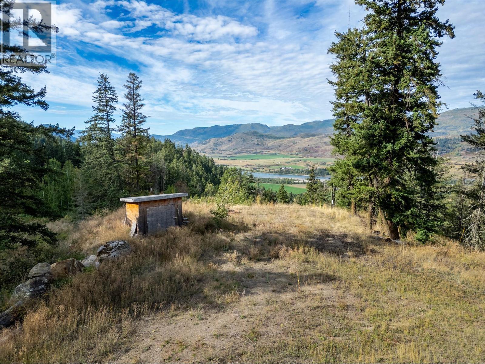 7 Riverwind Drive, Chase, British Columbia V0E 1M0 - Photo 3 - 10381918