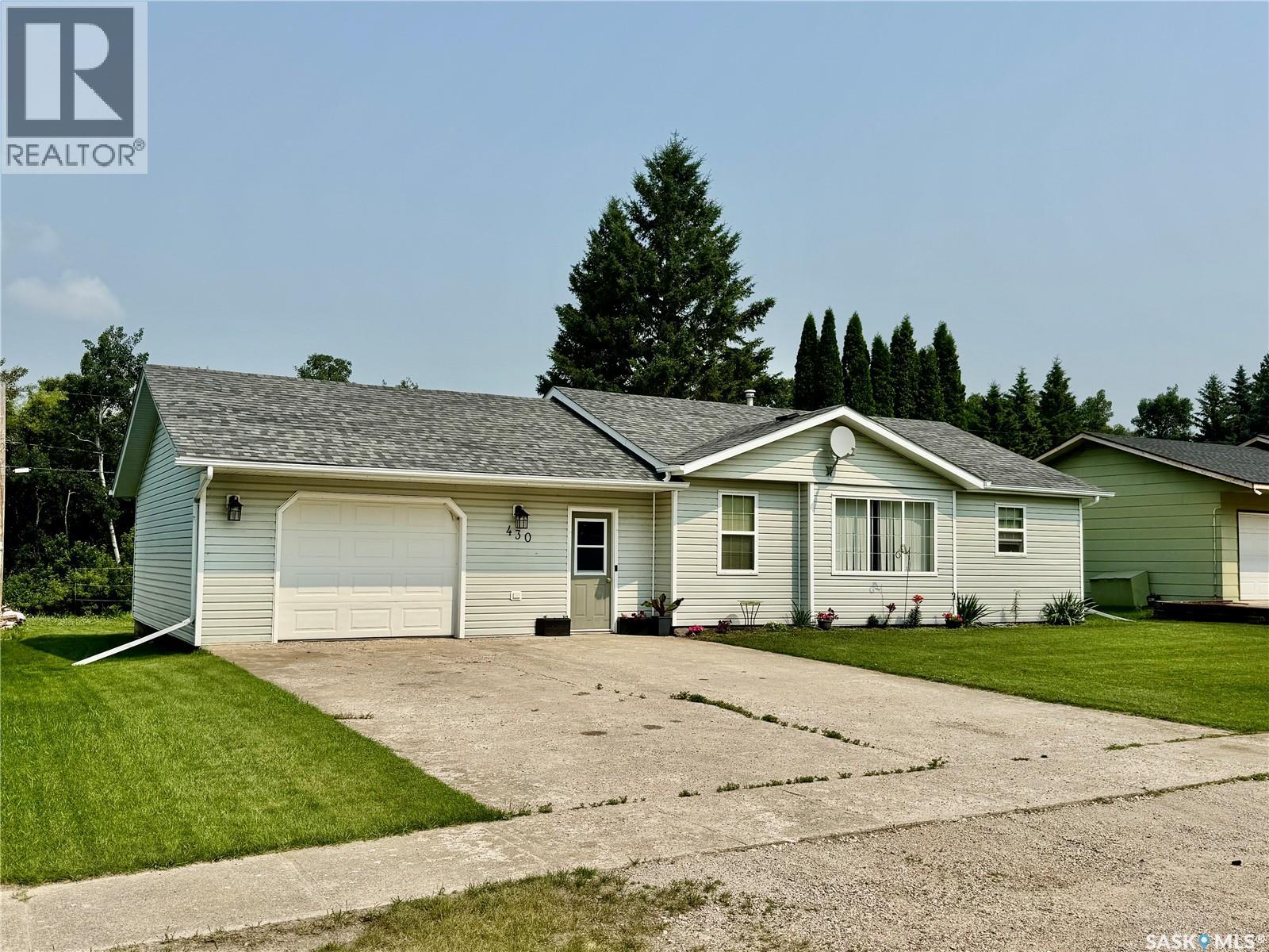430 Centre Street, Middle Lake, Saskatchewan  S0K 2X0 - Photo 48 - SK043445