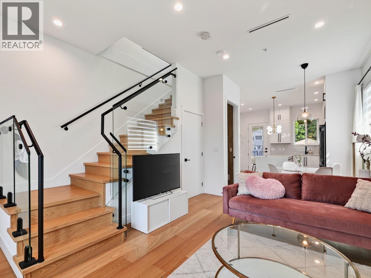 2977 E 42nd Avenue, Vancouver, British Columbia  V5R 2Y6 - Photo 6 - R3147969