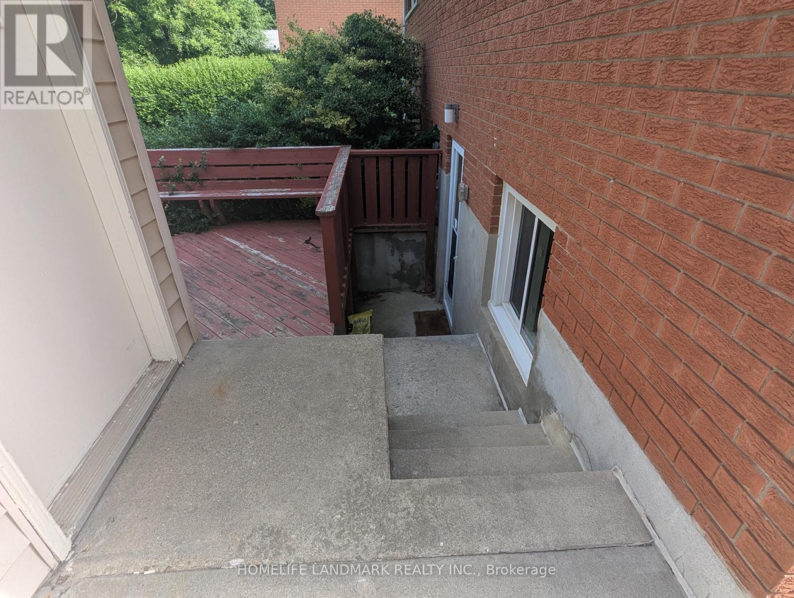 LOWER - 195 CARTER AVENUE, Waterloo, Ontario