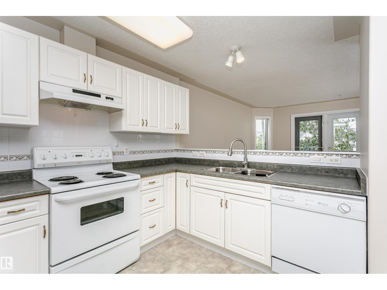 #413 237 Youville Dr E NW, Edmonton, Alberta  T6L 7G2 - Photo 14 - E4500189