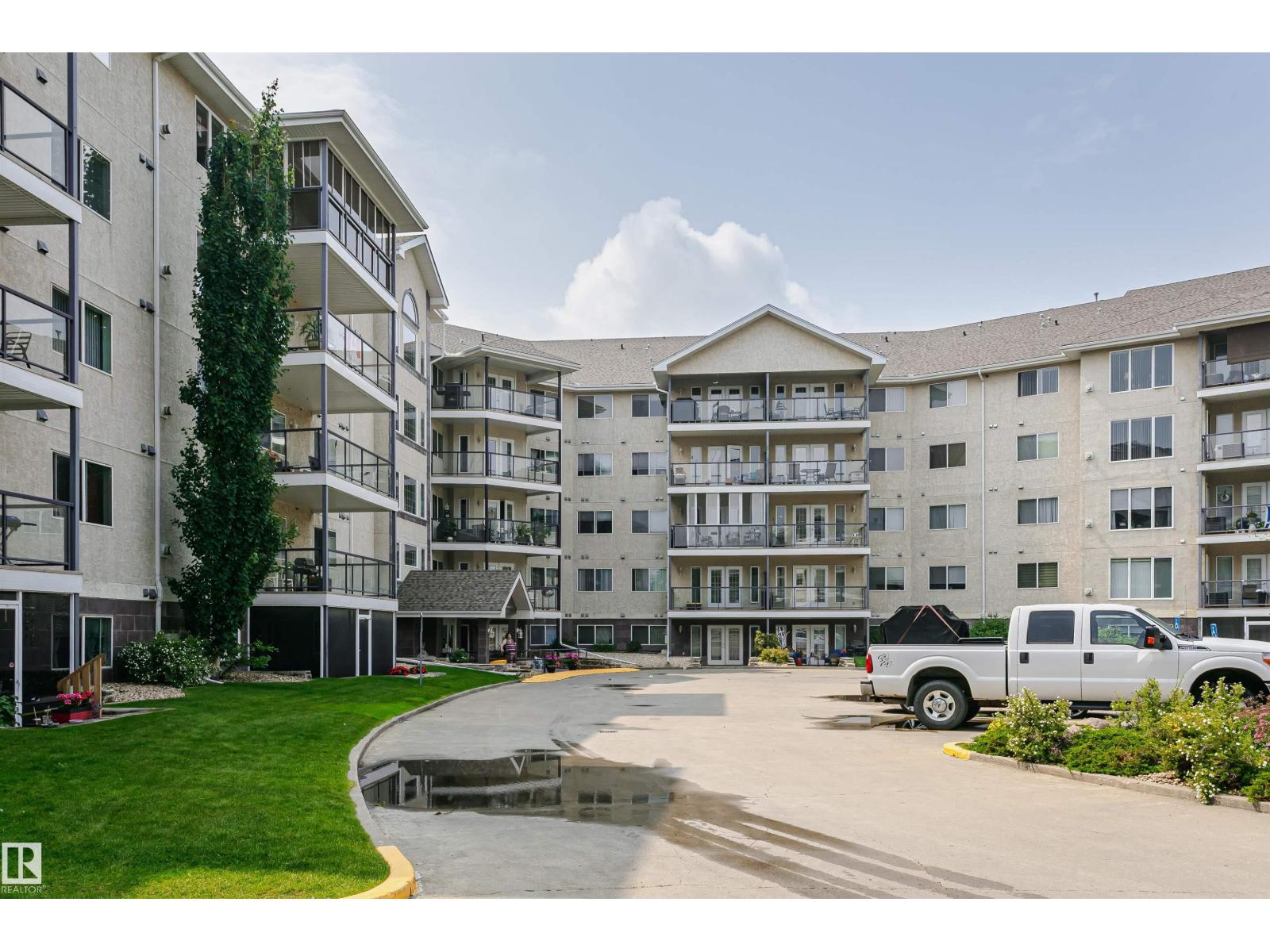#413 237 Youville Dr E NW, Edmonton, Alberta  T6L 7G2 - Photo 3 - E4500189