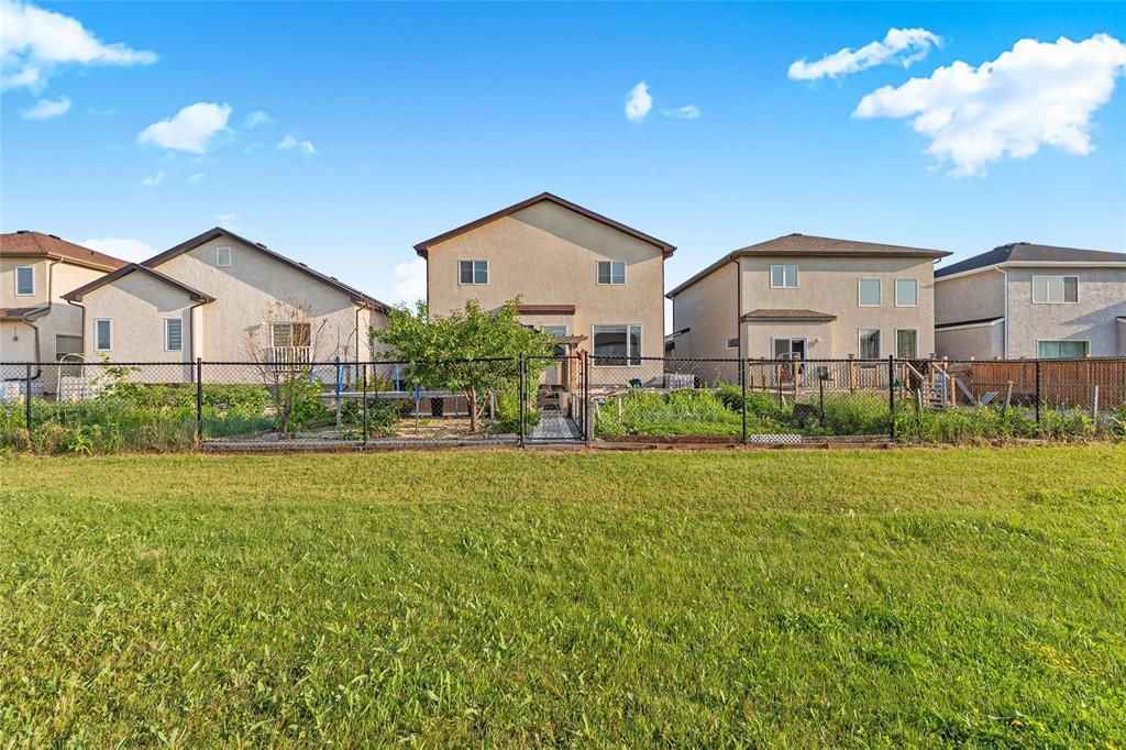 530 Castlebury Meadows Drive, Winnipeg, Manitoba  R2R 2X6 - Photo 33 - 202617399