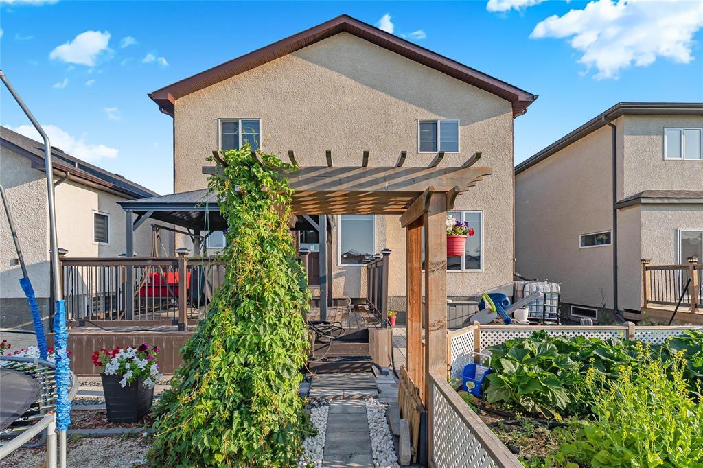 530 Castlebury Meadows Drive, Winnipeg, Manitoba  R2R 2X6 - Photo 34 - 202617399