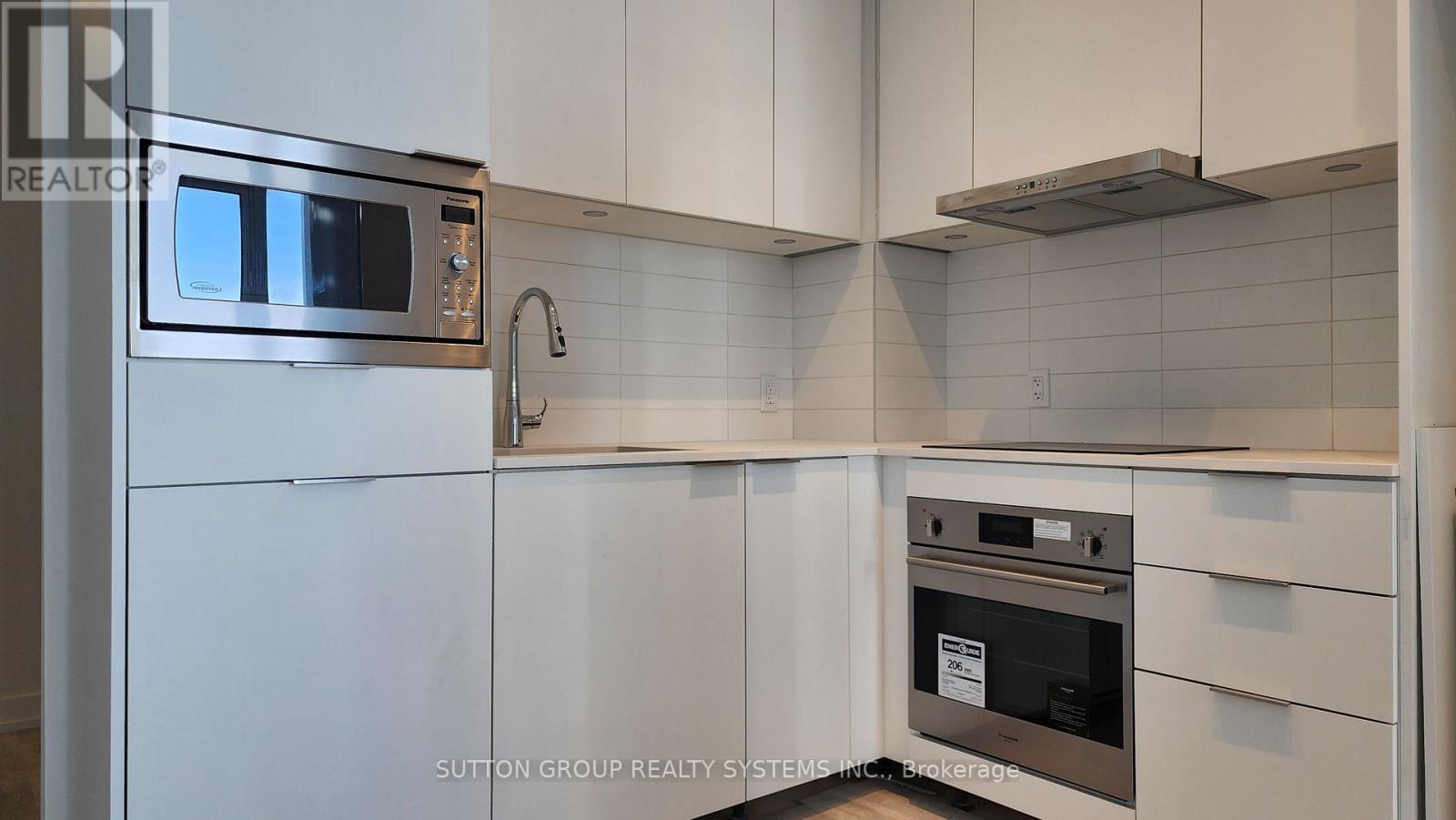 S1401 - 8 Olympic Garden Drive, Toronto (Newtonbrook East), Ontario  M2M 0B9 - Photo 3 - C13595904