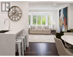 12 BRENTWOOD ROAD S, Toronto, Ontario
