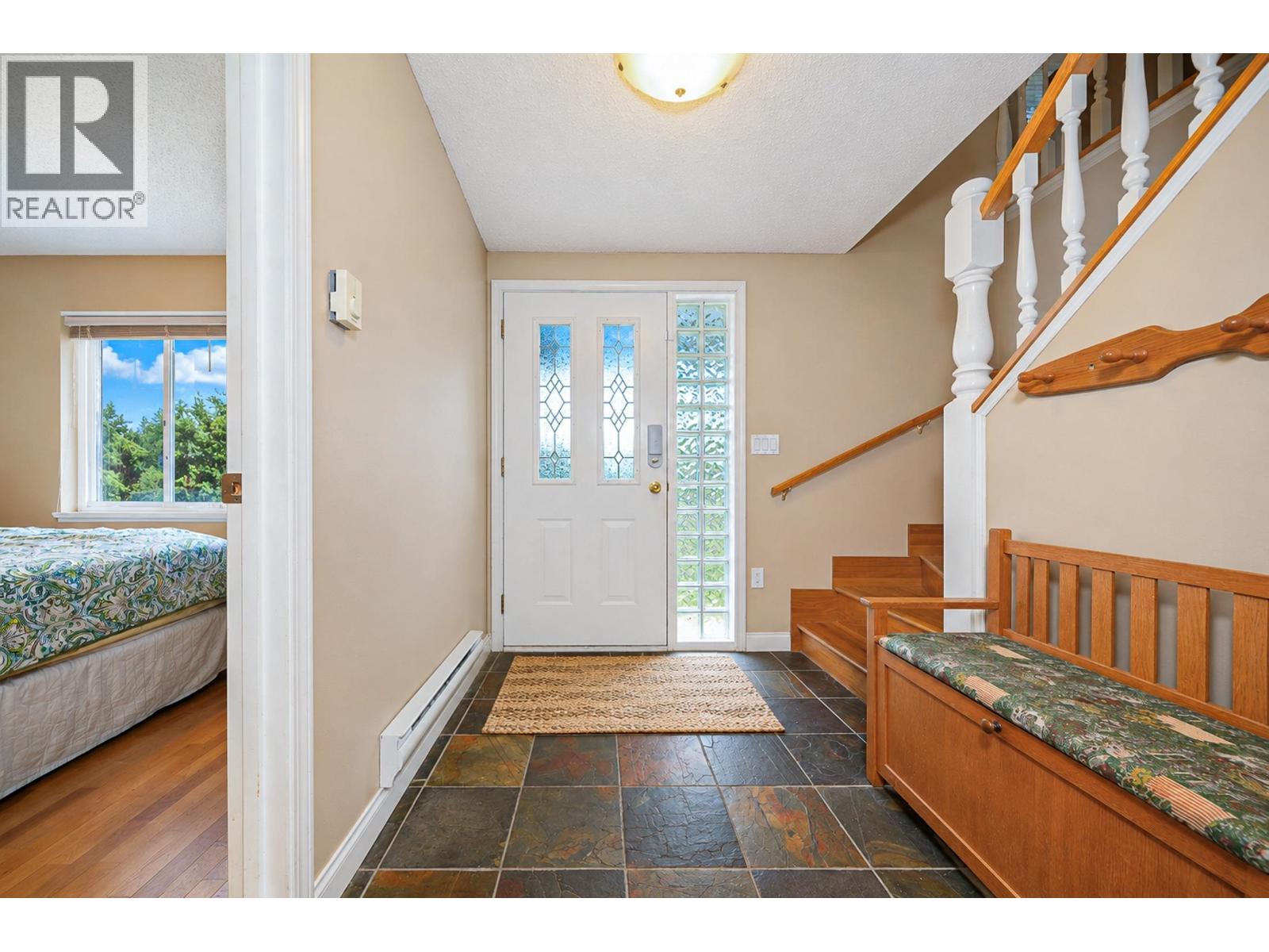 772 Appleyard Court, Port Moody, British Columbia  V3H 3X1 - Photo 3 - R3148070