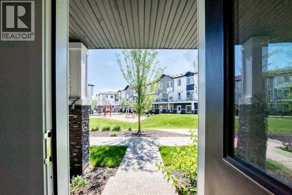 703, 280 Chelsea Road, Chestermere, Alberta  T1X 2X9 - Photo 4 - A2328662