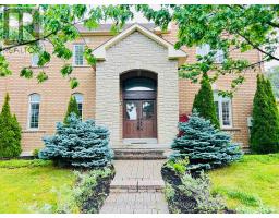 2 ADAM ERNST COURT, Vaughan, Ontario