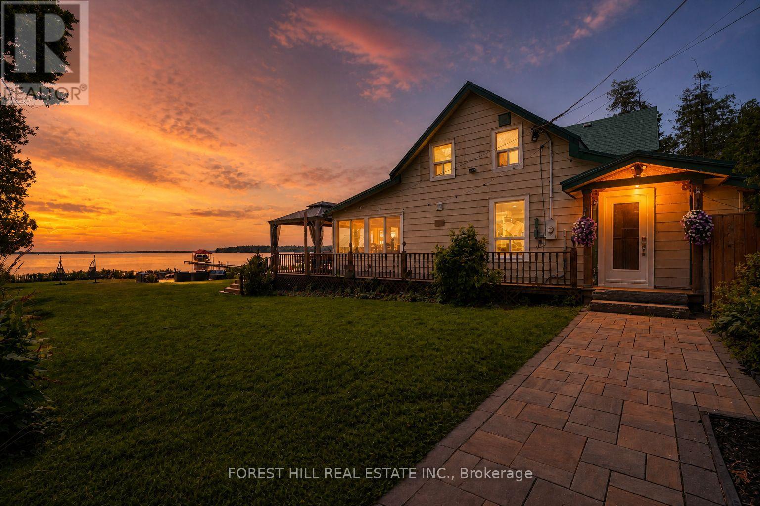 1031 WISKER AVENUE, Innisfil, Ontario