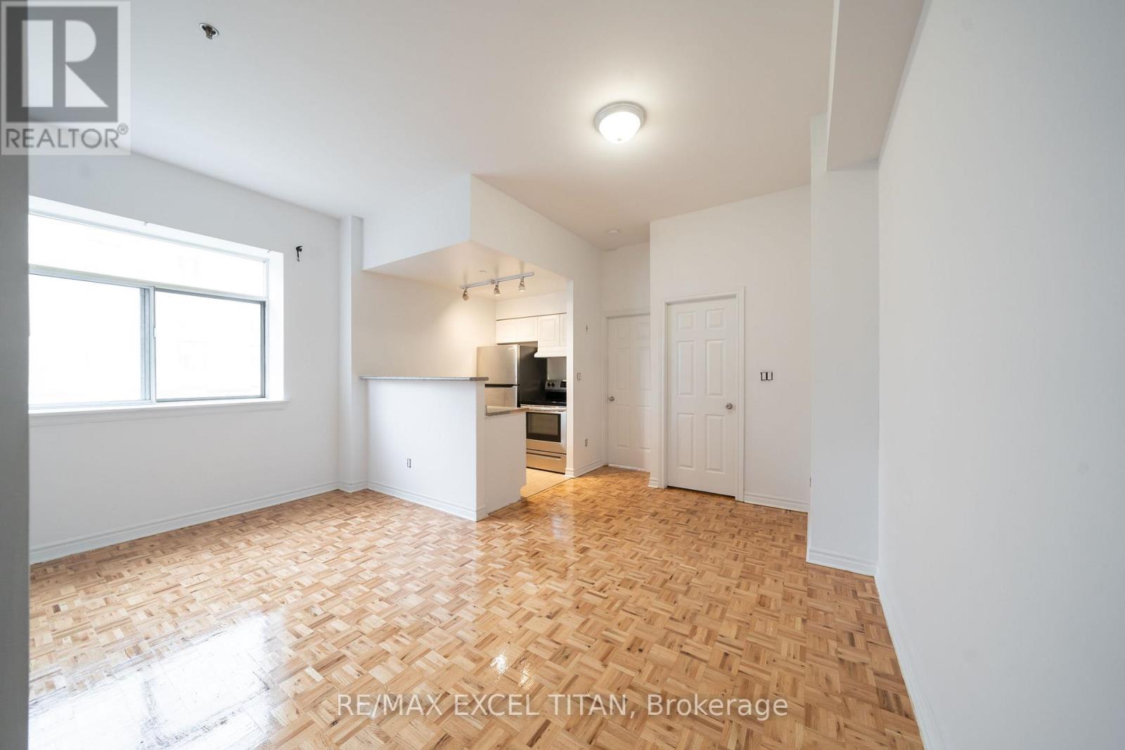 216 - 1407 Dupont Street, Toronto, Ontario  M6H 4J7 - Photo 5 - W13595948