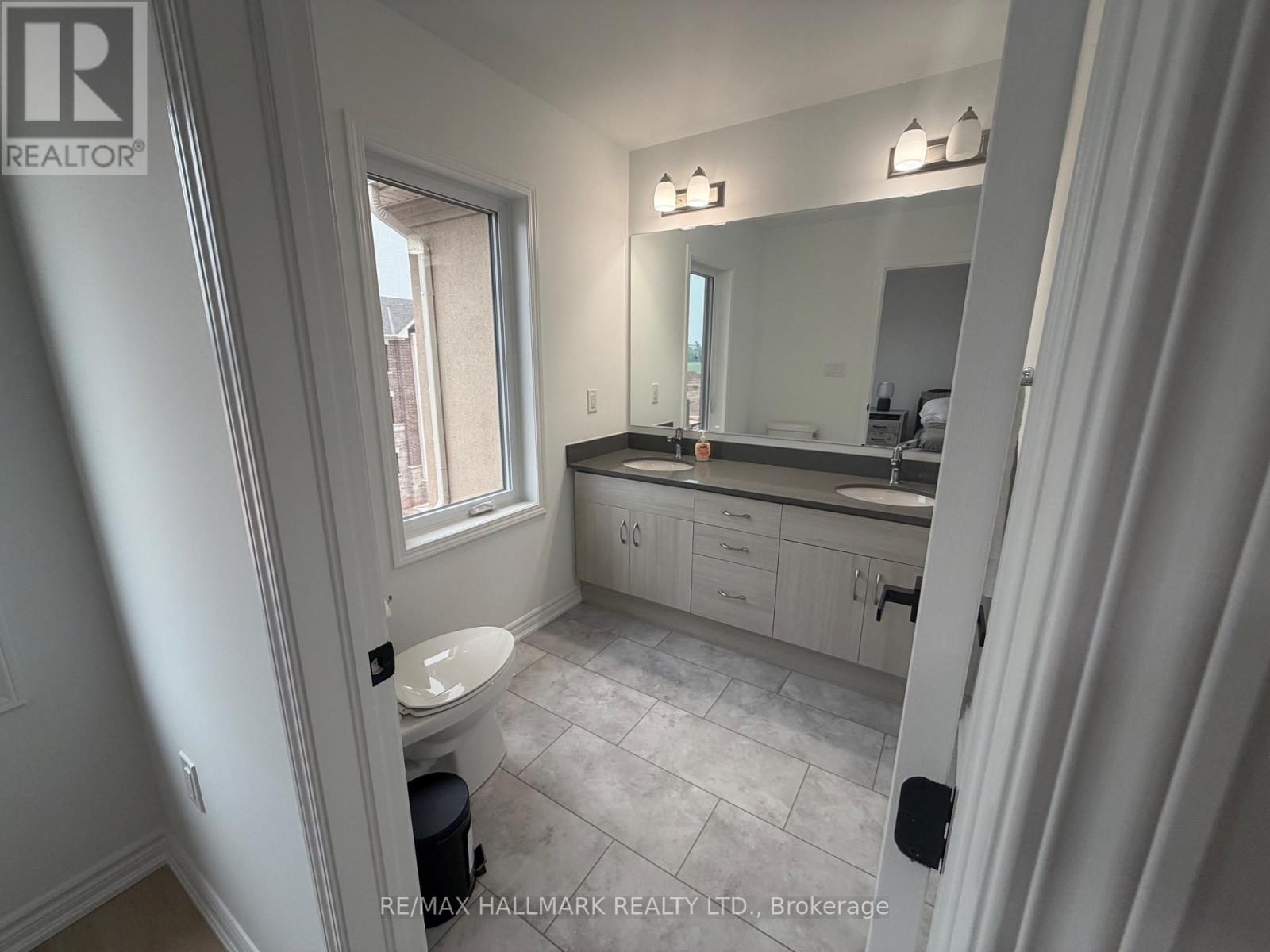 3384 Wrybill Path, Oakville, Ontario  L6H 8E4 - Photo 26 - W13595952