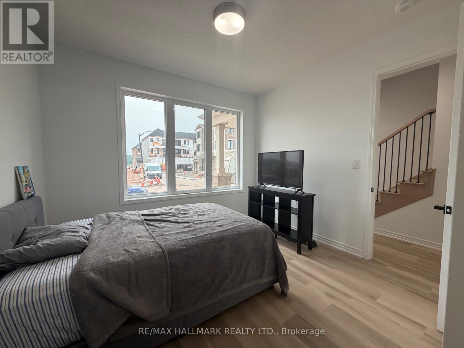 3384 Wrybill Path, Oakville, Ontario  L6H 8E4 - Photo 6 - W13595952