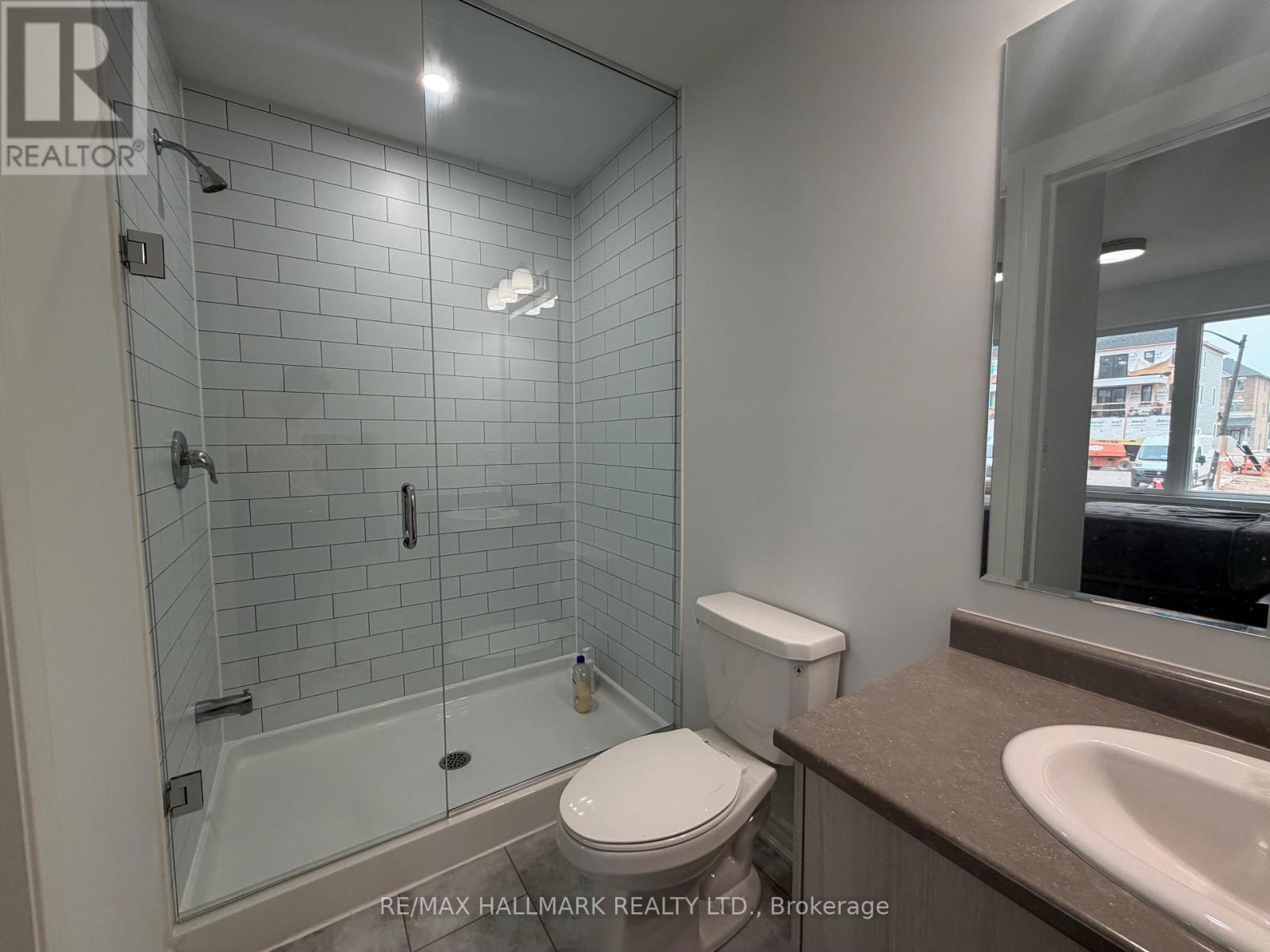 3384 Wrybill Path, Oakville, Ontario  L6H 8E4 - Photo 9 - W13595952