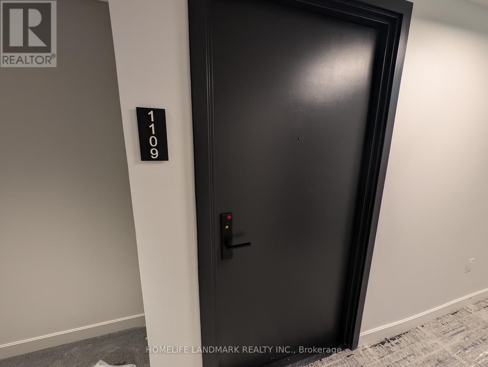1109 - 3009 Novar Road, Mississauga, Ontario  L5B 0P9 - Photo 2 - W13595992