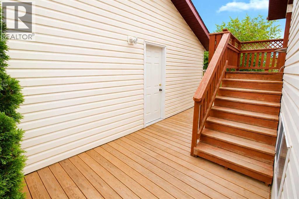 96 Duckering Close, Red Deer, Alberta  T4R 2Z4 - Photo 35 - A2331055