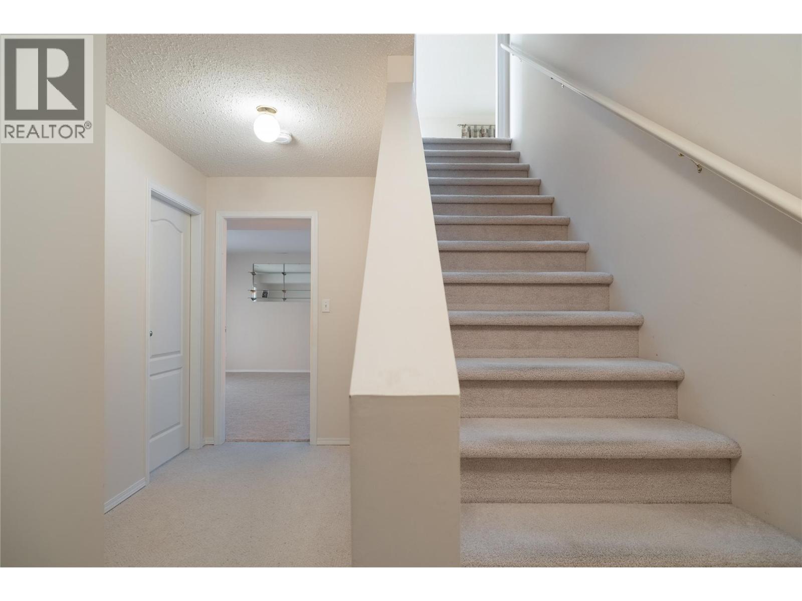8770 Clerke Road, Coldstream, British Columbia  V1B 1W2 - Photo 31 - 10395450