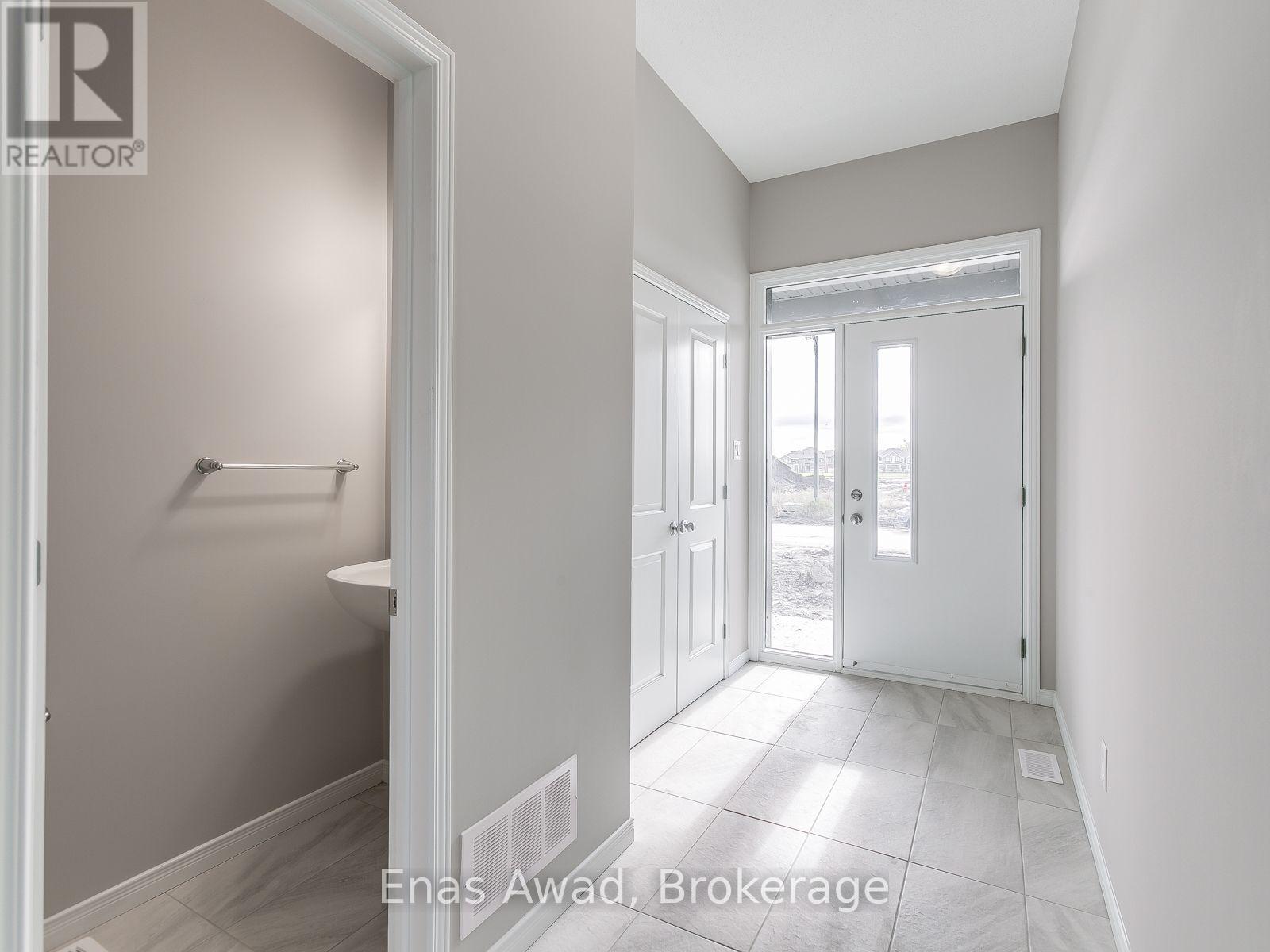 491 Cope Drive, Ottawa, Ontario  K2V 3P1 - Photo 3 - X13595994