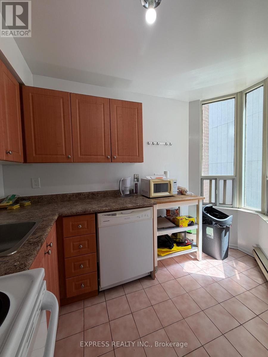 1003 - 55 Centre Avenue, Toronto, Ontario  M5G 2H5 - Photo 5 - C13592806