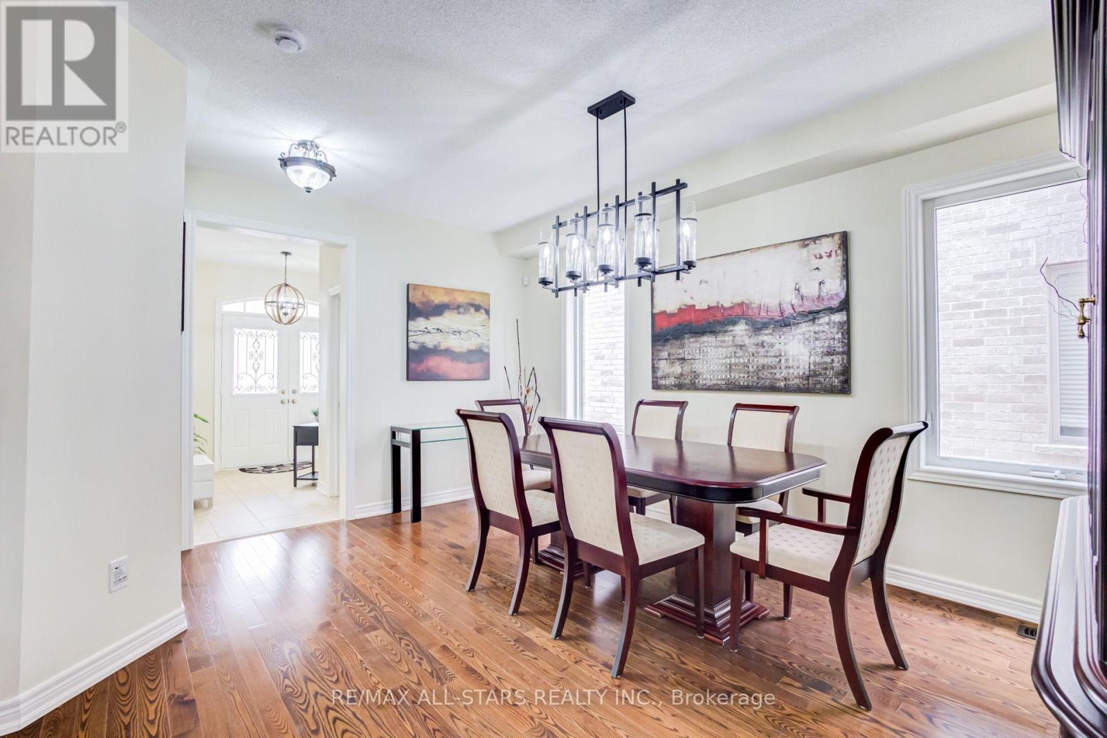 102 Creekland Avenue, Whitchurch-Stouffville, Ontario  L4A 1X4 - Photo 6 - N13584394