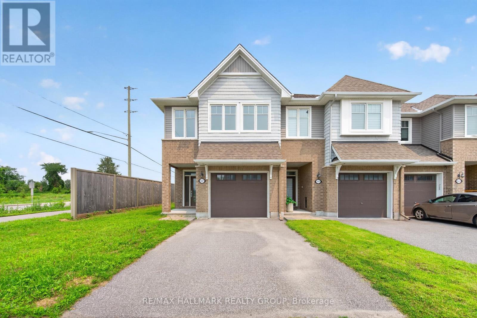 547 MUSKARI STREET, Ottawa, Ontario