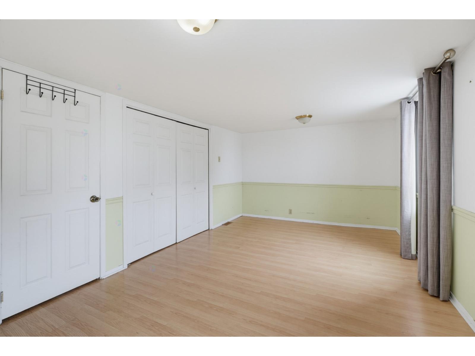 15 Rue Brook - Photo 19