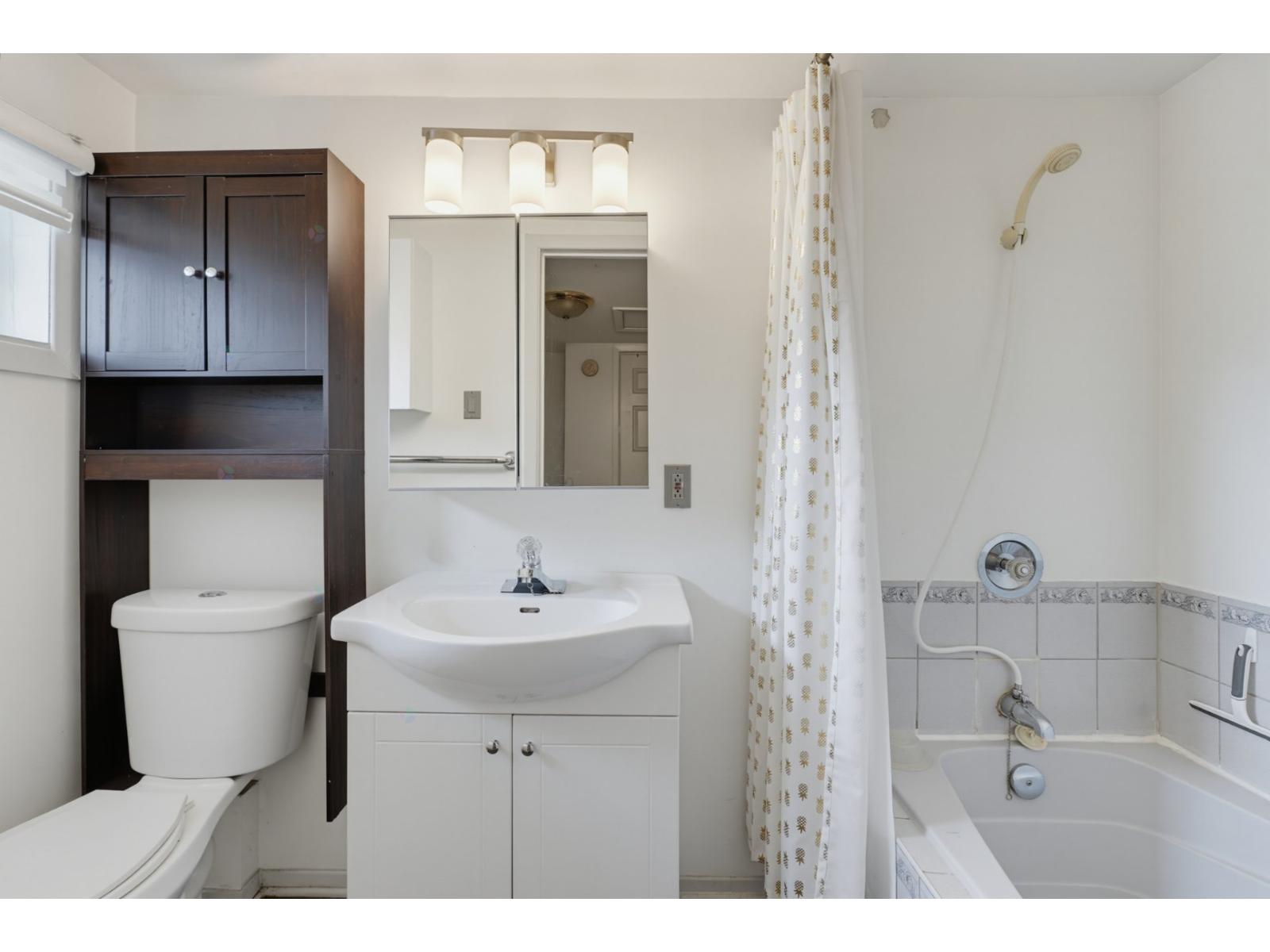 15 Rue Brook - Photo 21