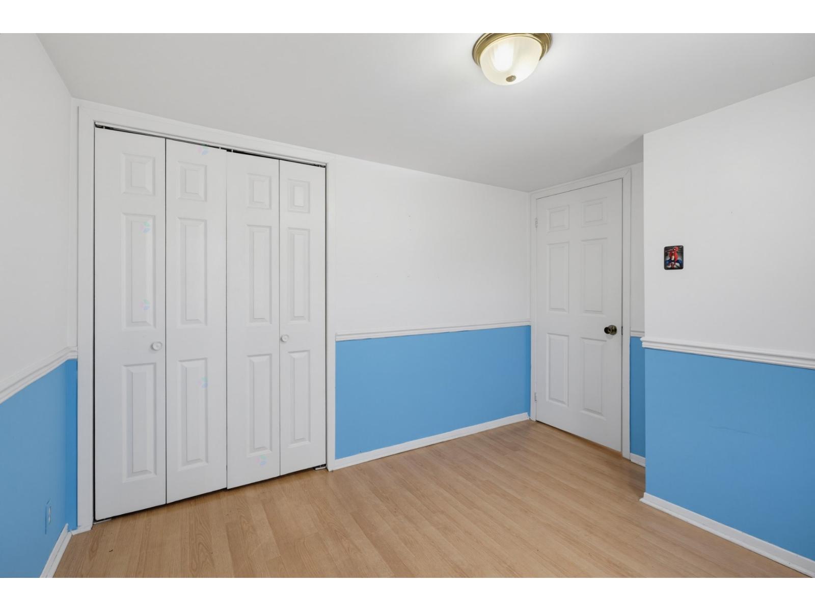 15 Rue Brook - Photo 23