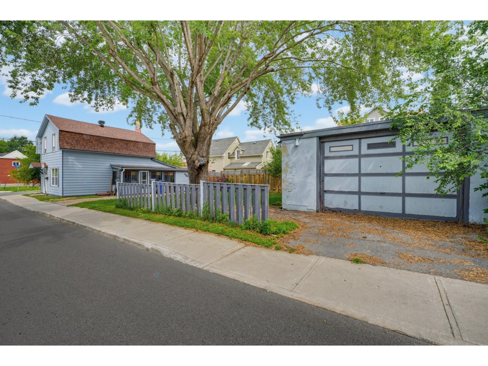 15 Rue Brook - Photo 25