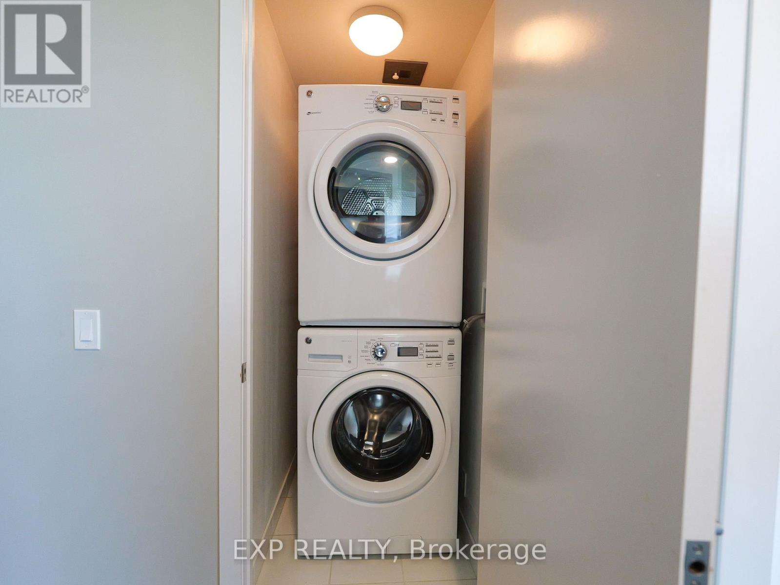 2204 - 10 Park Lawn Road, Toronto, Ontario  M8V 0H9 - Photo 23 - W13596030