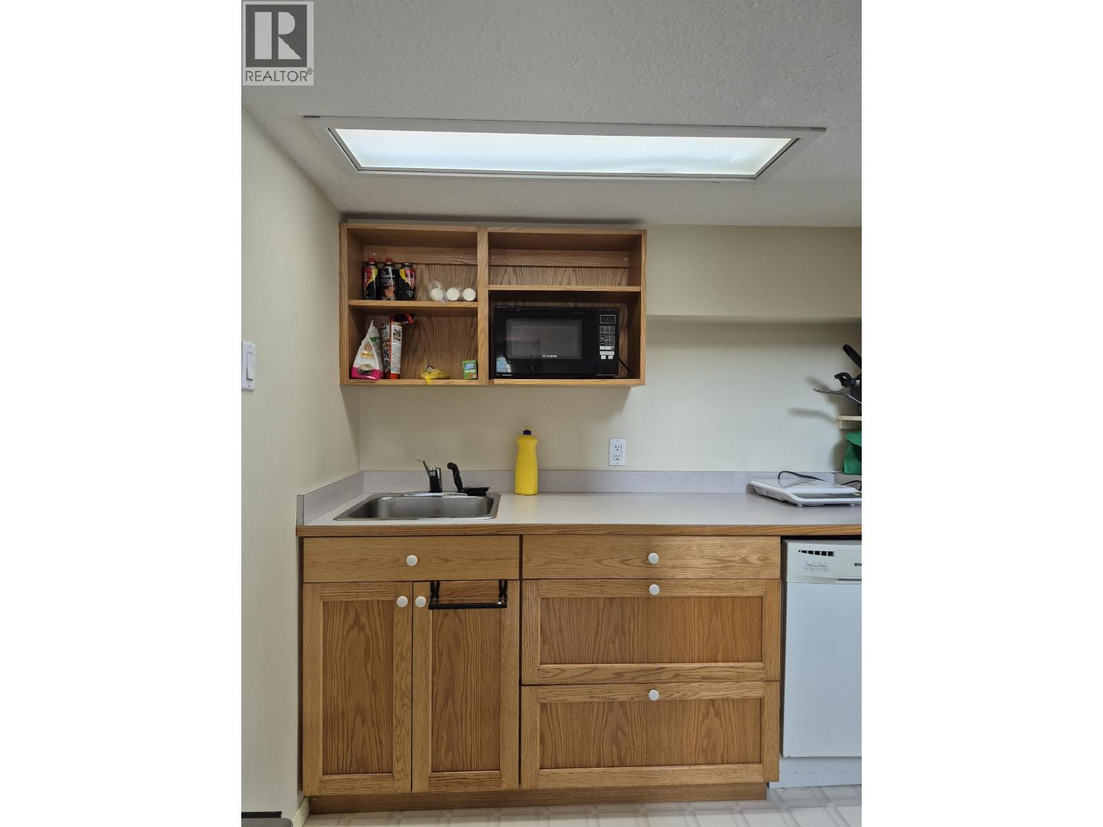 13044 Hassan Road, Pender Harbour, British Columbia  V0N 2H1 - Photo 7 - R3149242