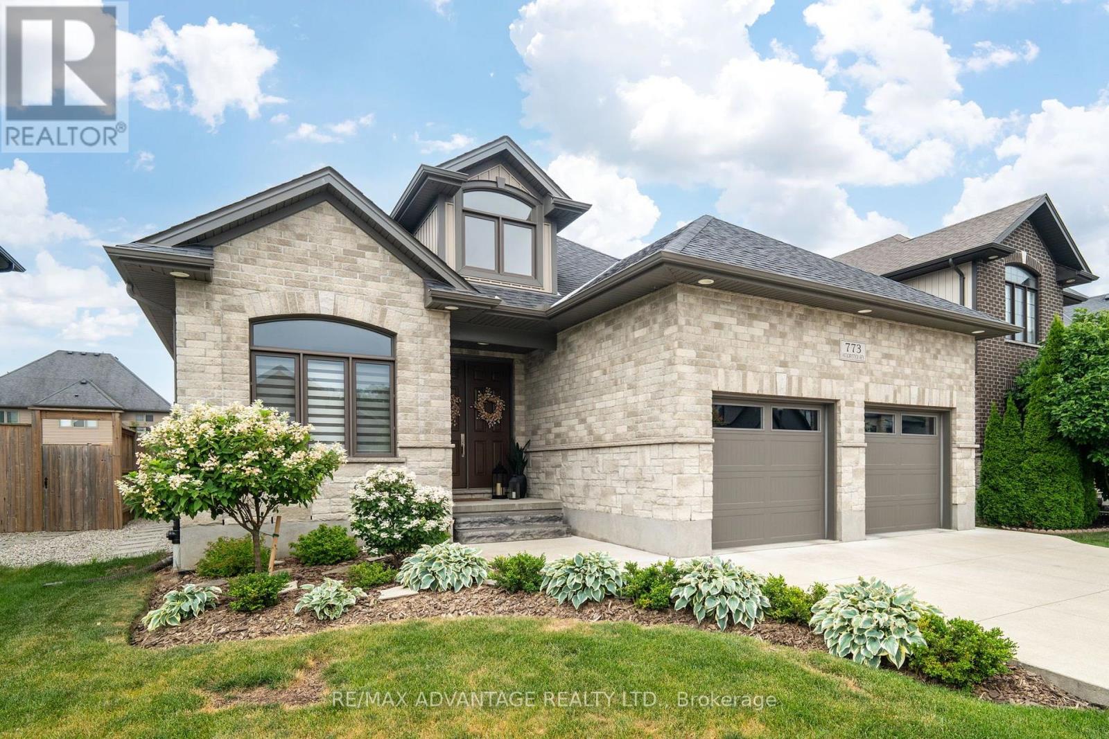 773 Hickorystick Key, London North, Ontario  N6G 0M9 - Photo 2 - X13596142