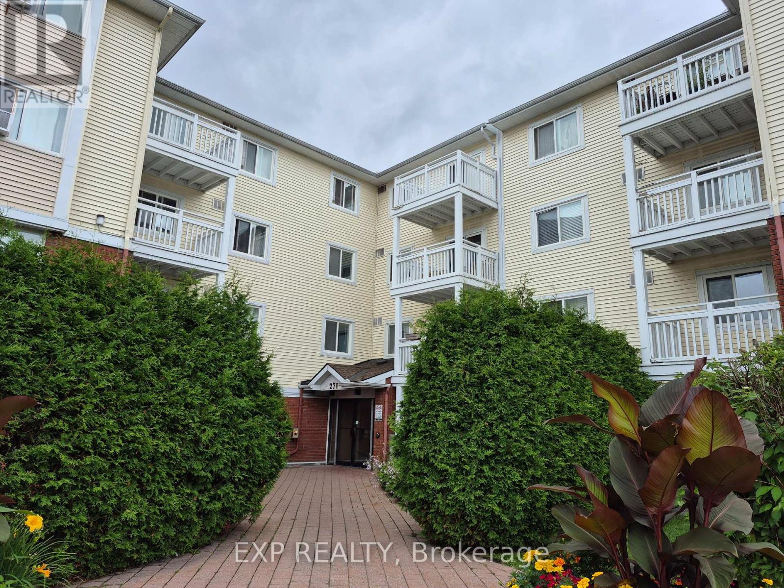 218 - 270 LORRY GREENBERG DRIVE, Ottawa