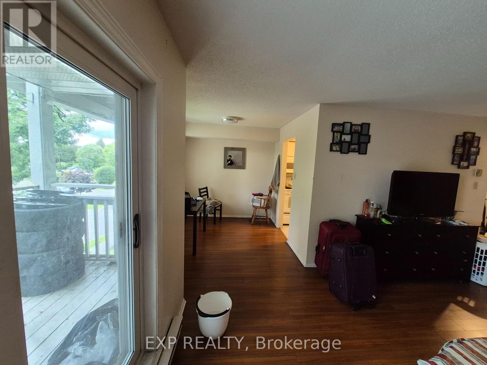 218 - 270 Lorry Greenberg Drive, Ottawa, Ontario  K1T 3K2 - Photo 5 - X13596118