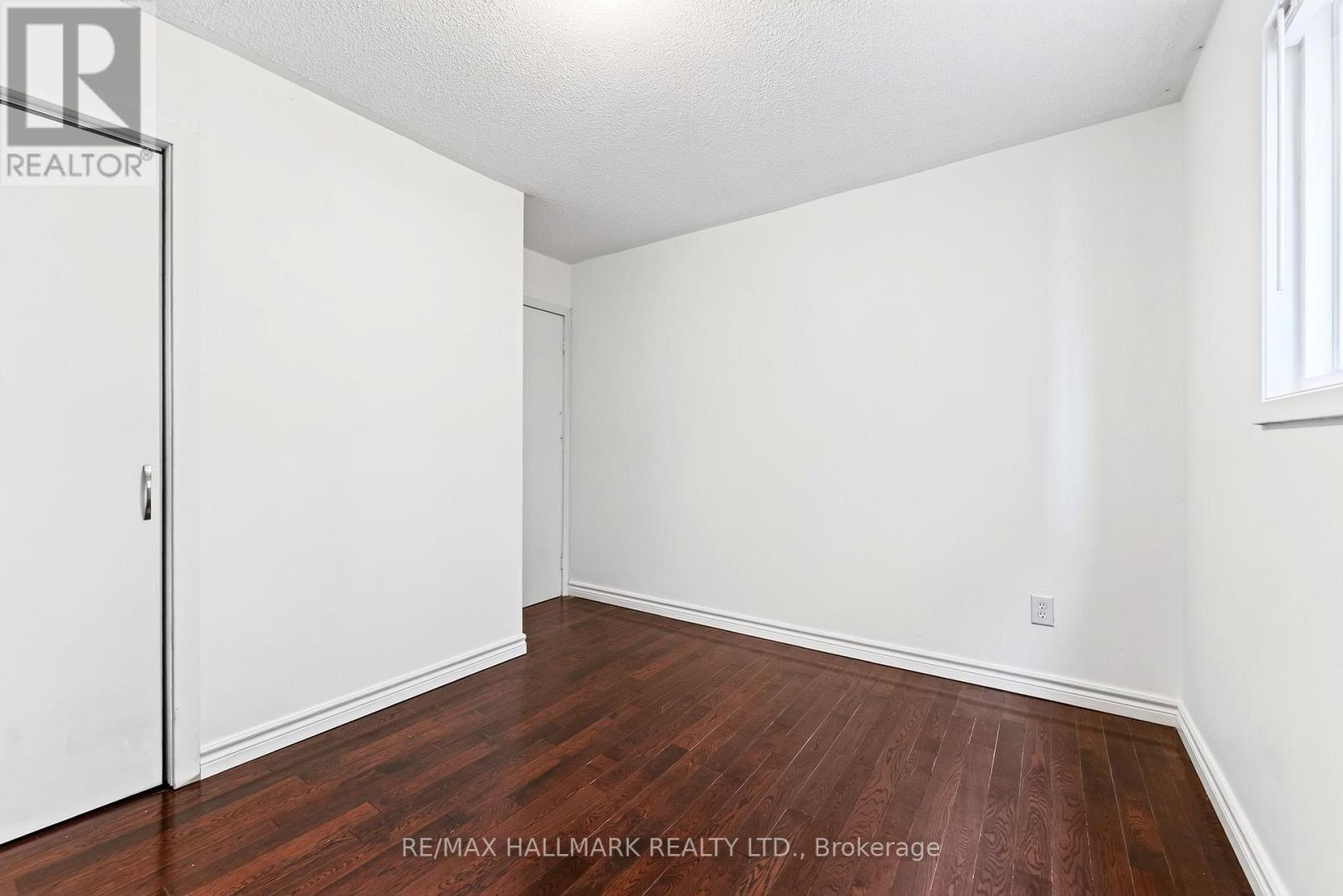 Main - 402 Kingston Road, Toronto, Ontario  M4L 1T9 - Photo 14 - E13596116