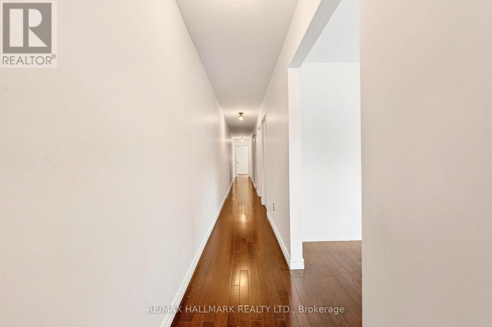 Main - 402 Kingston Road, Toronto, Ontario  M4L 1T9 - Photo 8 - E13596116