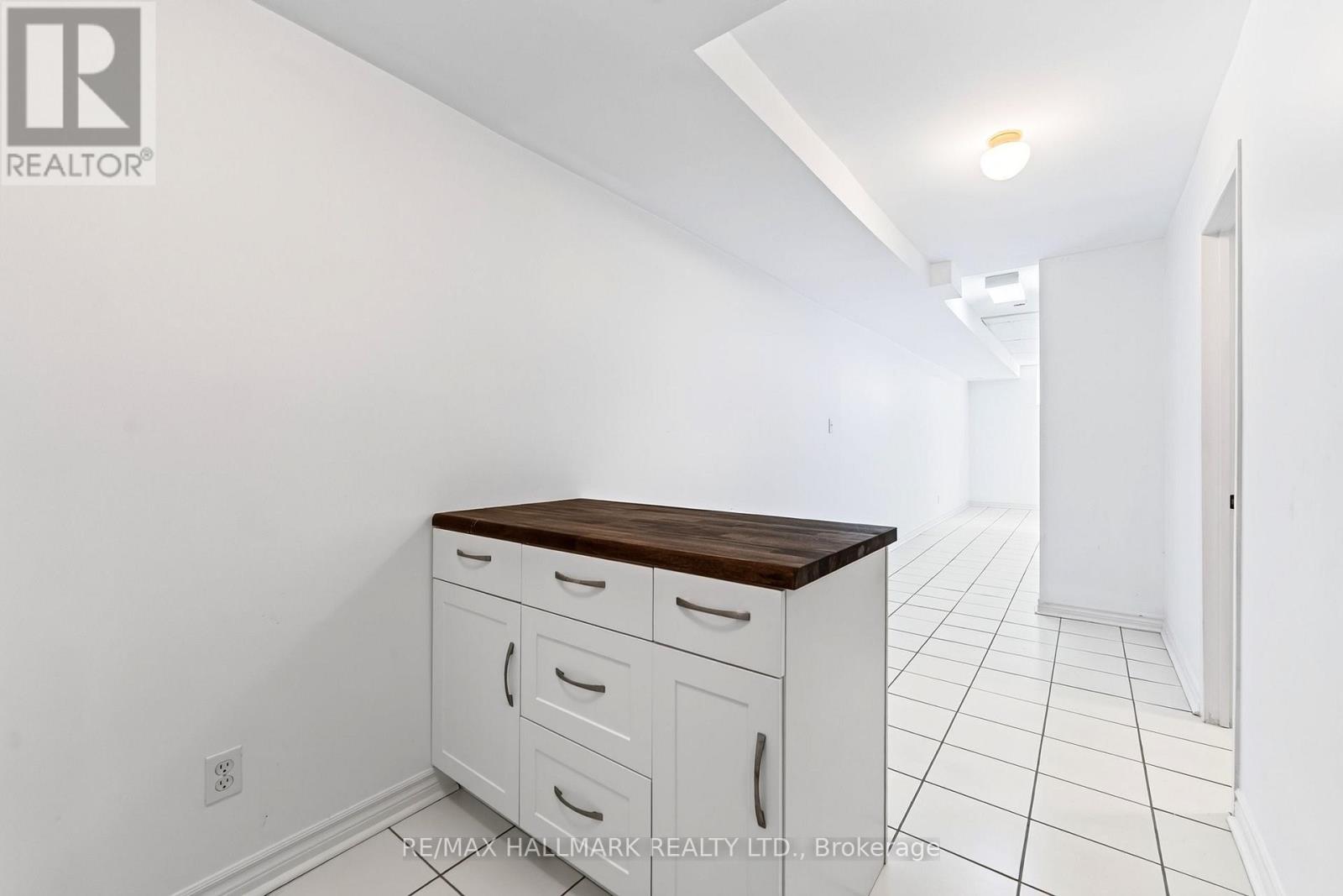 Lower / Bsmt - 402 Kingston Road, Toronto, Ontario  M4L 1T9 - Photo 13 - E13596120