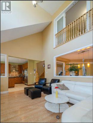 30 Masters Green Crescent, Brampton, Ontario  L7A 3K6 - Photo 11 - W13596146