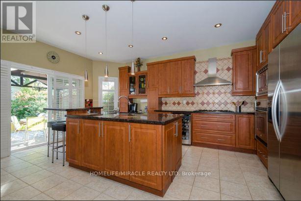 30 Masters Green Crescent, Brampton, Ontario  L7A 3K6 - Photo 13 - W13596146