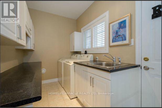 30 Masters Green Crescent, Brampton, Ontario  L7A 3K6 - Photo 16 - W13596146