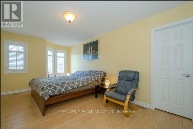 30 Masters Green Crescent, Brampton, Ontario  L7A 3K6 - Photo 19 - W13596146