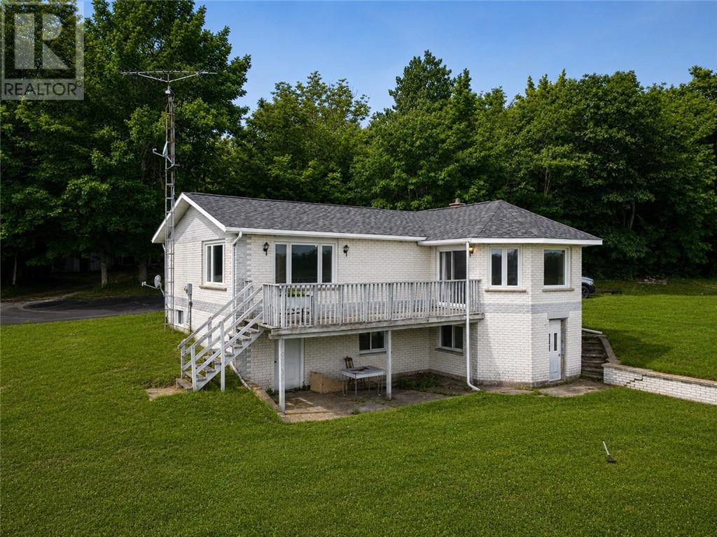 6294 King Street, Mindemoya, Ontario