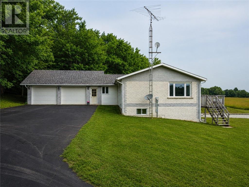 6294 King Street, Mindemoya, Ontario  P0P 1S0 - Photo 6 - 2129337