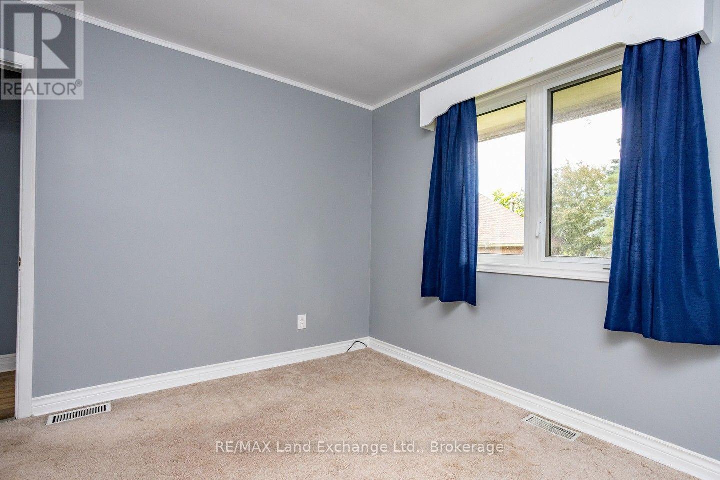257 Kingsway Street, Kincardine, Ontario  N2Z 1G2 - Photo 10 - X13596240