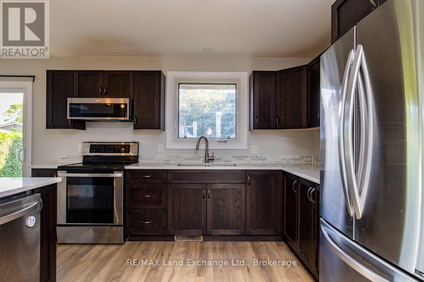 257 Kingsway Street, Kincardine, Ontario  N2Z 1G2 - Photo 22 - X13596240