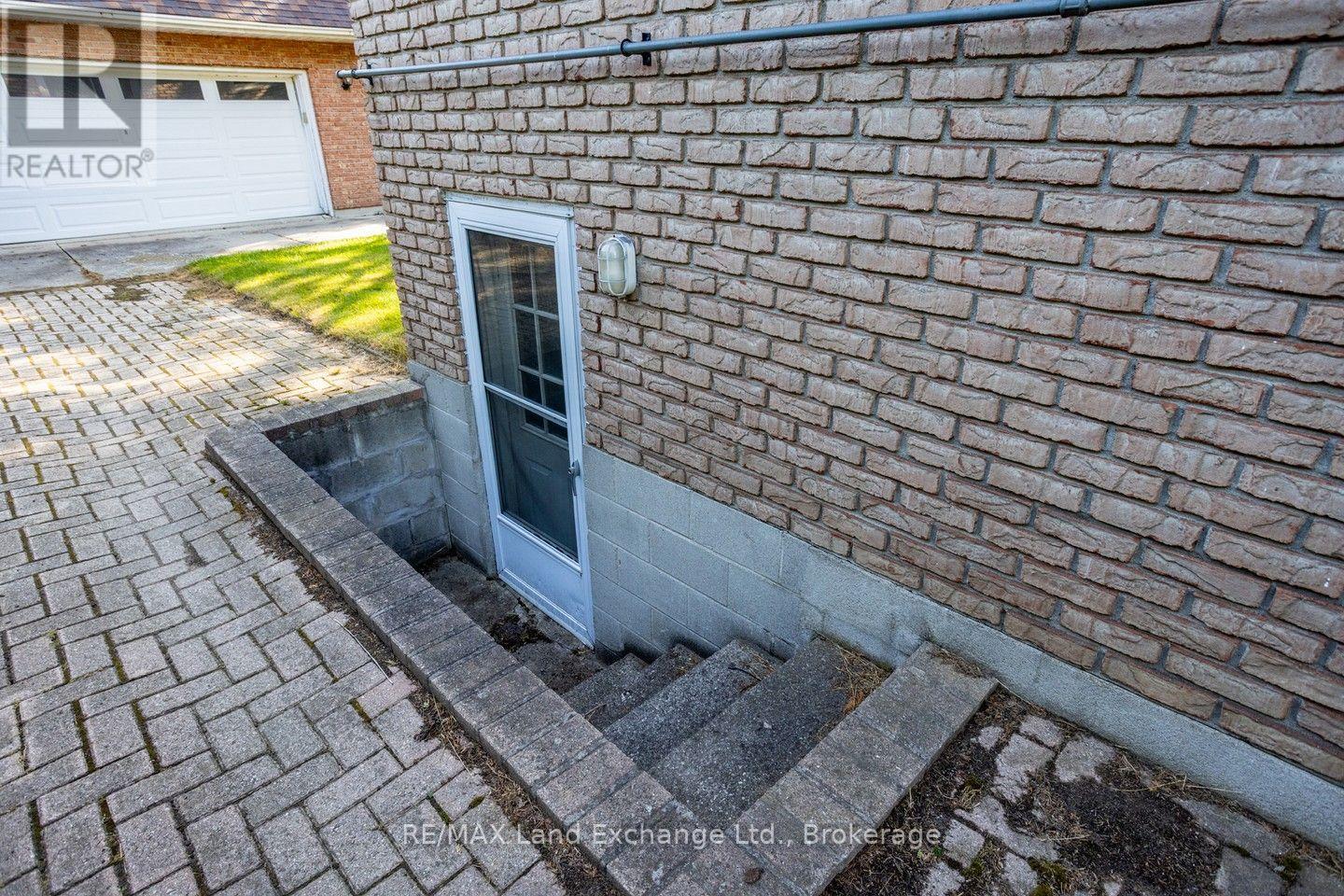 257 Kingsway Street, Kincardine, Ontario  N2Z 1G2 - Photo 38 - X13596240